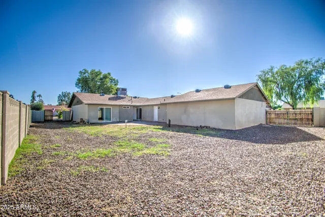 $475,000 | 3824 West Shangri-la Road, Phoenix, AZ 85029