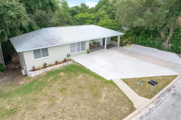 $498,900 | 1347 East Avenue, Clermont, FL 34711