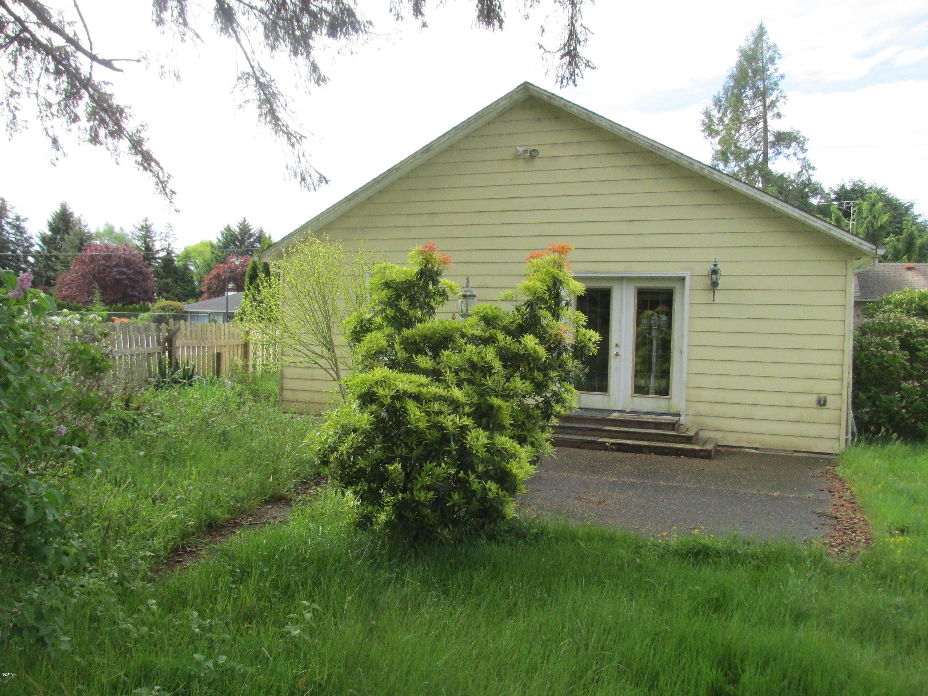 7320 Alderbrook Road Tillamook, OR 97141 - Photo 8 of 15 IMG_3784