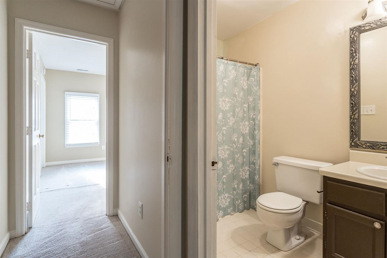 5621 Bridgetowne Way Raleigh, NC 27609 - Photo 15 of 26 Photo 15