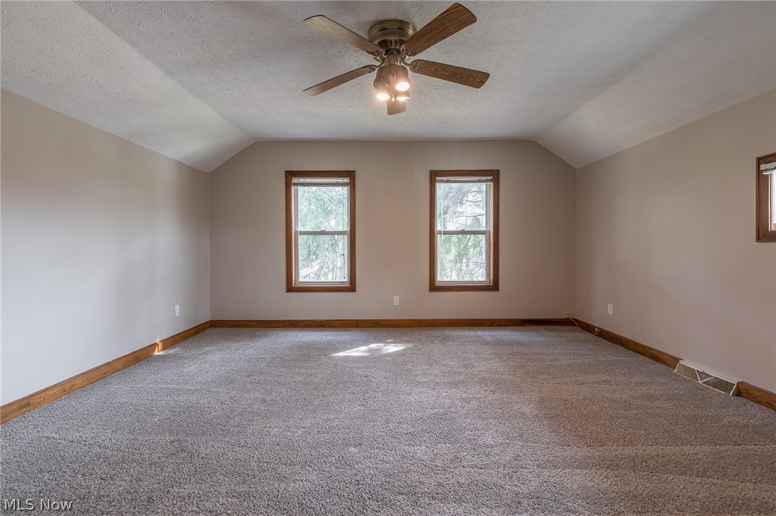 4533 Copley Road Akron, OH 44321 - Photo 16 of 26