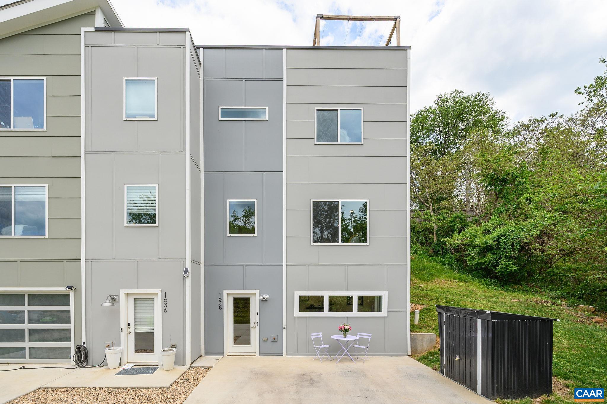 1638 Rialto Street Charlottesville, VA 22902 - Photo 2 of 27