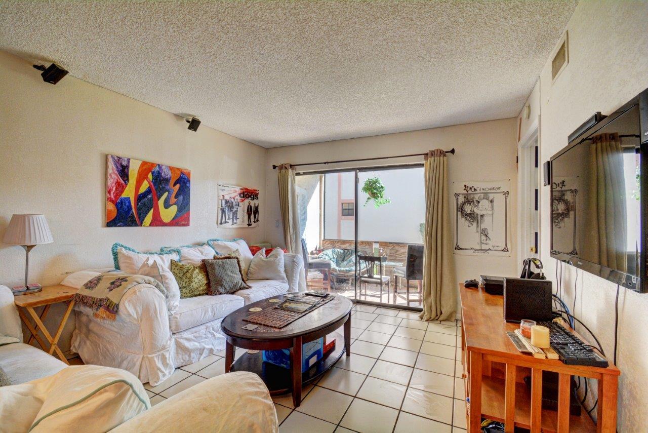 3190 Leewood Terrace, Unit L106 Boca Raton, FL 33431 - Photo 6 of 24 Living Area