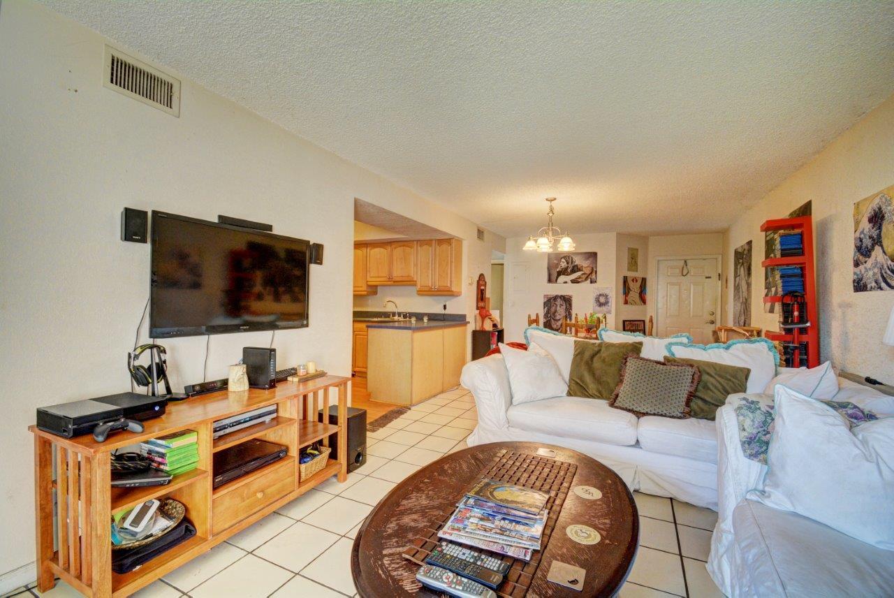 3190 Leewood Terrace, Unit L106 Boca Raton, FL 33431 - Photo 8 of 24 View of Open Space