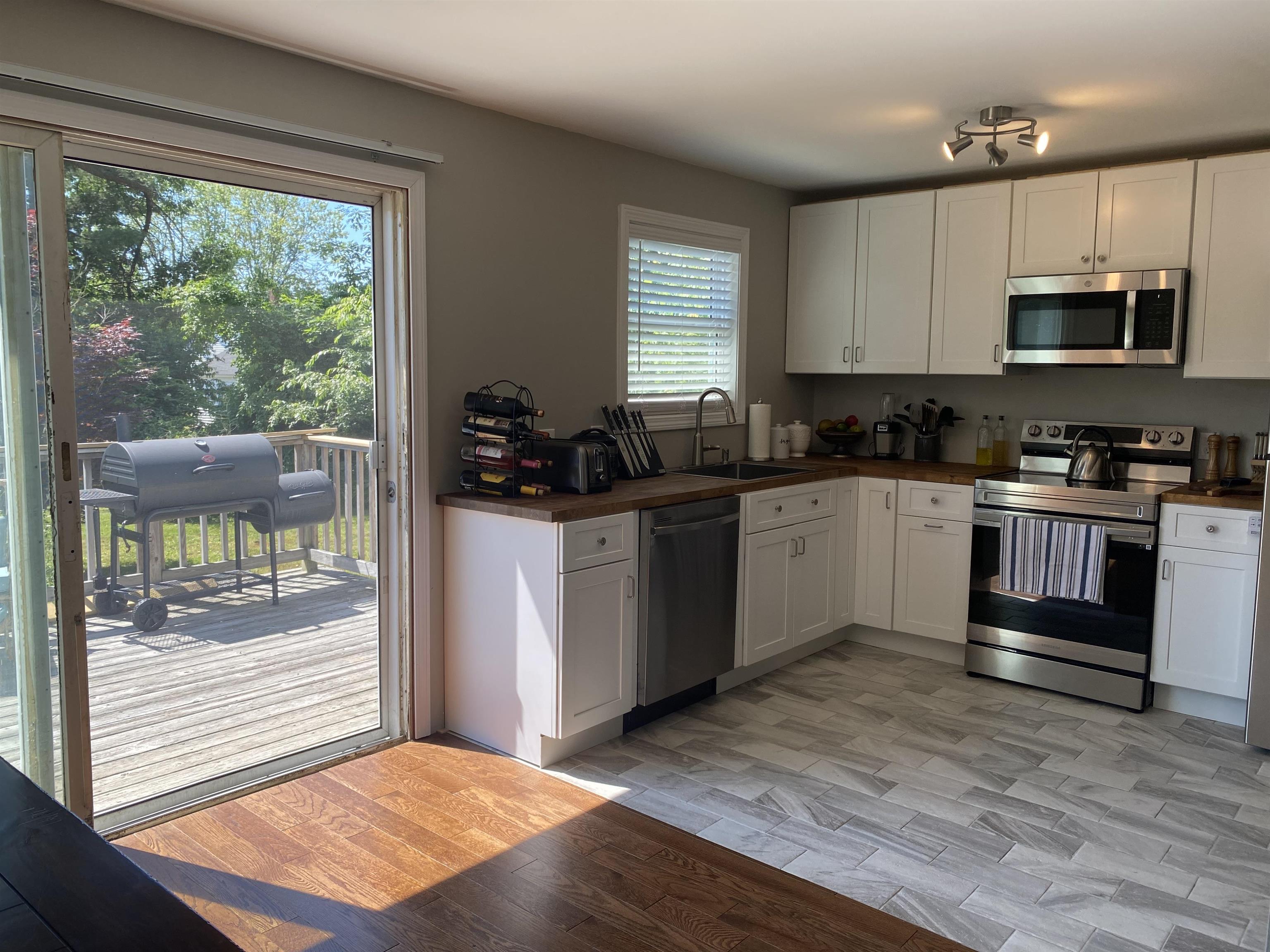 3 Claire Street Rochester, NH 03867 - Photo 6 of 18