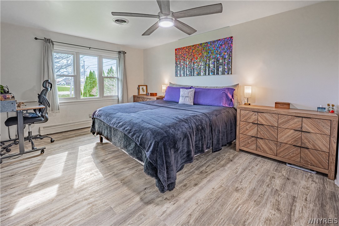 6998 Shawnee Road Wheatfield, NY 14120 - Photo 13 of 44 Bedroom 1