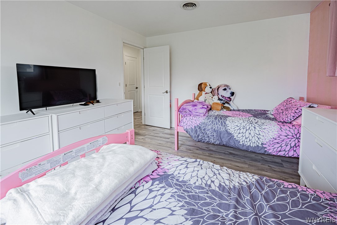 6998 Shawnee Road Wheatfield, NY 14120 - Photo 19 of 44