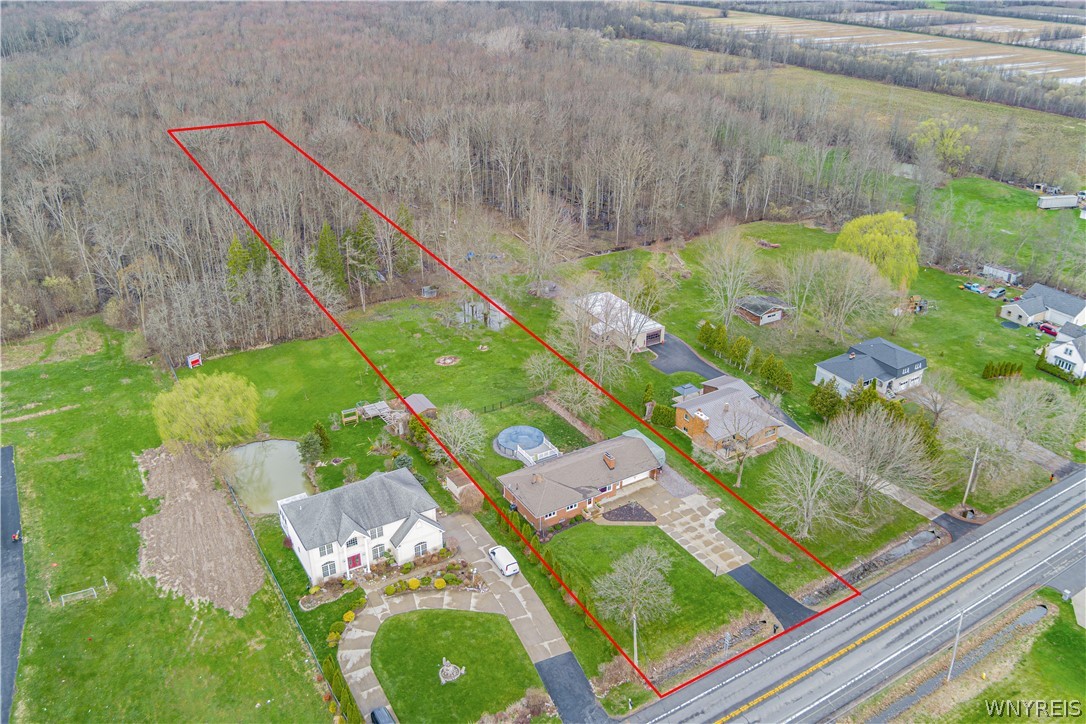 6998 Shawnee Road Wheatfield, NY 14120 - Photo 2 of 44 1.6 Acres