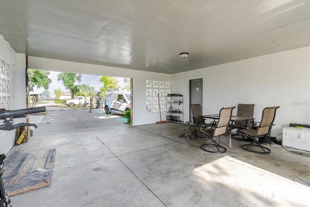 11109 Sumner Road Wimauma, FL 33598 - Photo 17 of 88