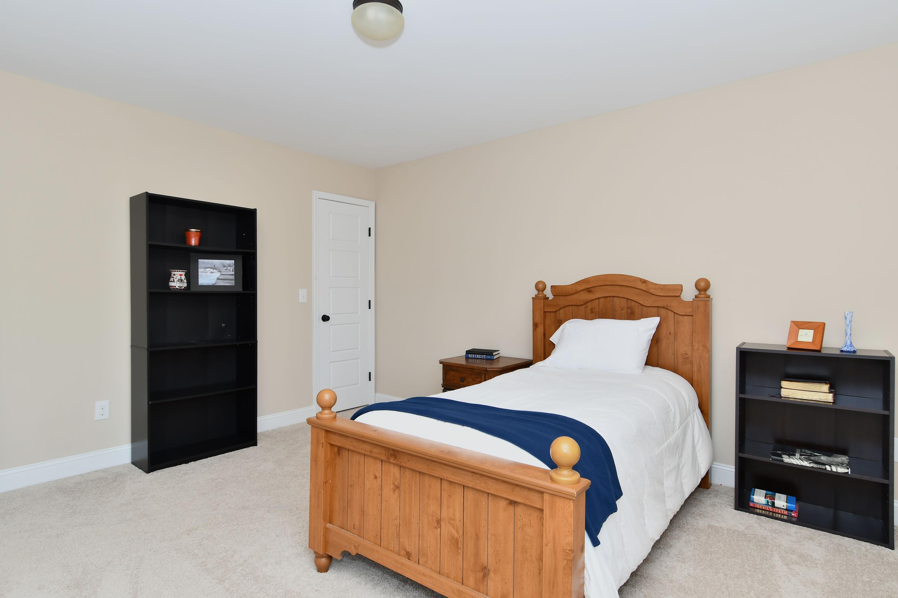 204 Sandy Springs Road Aberdeen, NC 28315 - Photo 18 of 32 Bedroom 3