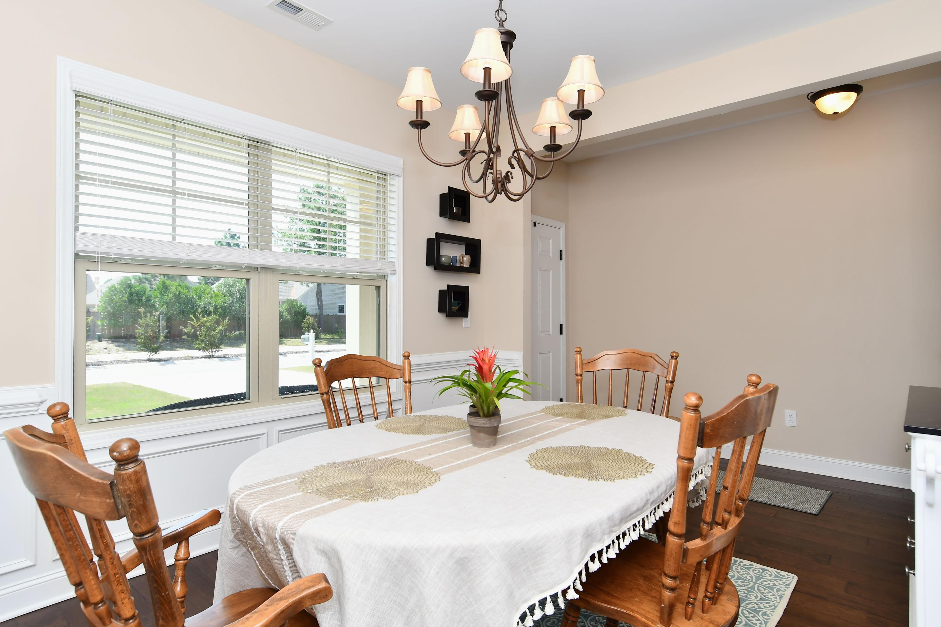204 Sandy Springs Road Aberdeen, NC 28315 - Photo 3 of 32 Dining Room