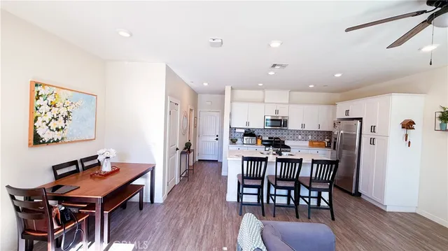 $485,000 | 30383 Town Square Drive, Menifee, CA 92584