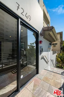 $800,000 | 7249 Franklin Avenue, Unit 203, Los Angeles, CA 90046