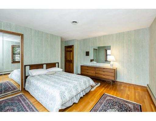 24 York Road Winchester, MA 01890 - Photo 15 of 30 Gallery Image 15