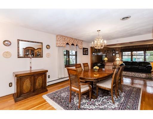 24 York Road Winchester, MA 01890 - Photo 5 of 30 Gallery Image 5