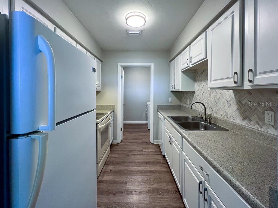 7420 Southwest 42nd Place, Unit D Gainesville, FL 32608 - Photo 4 of 15