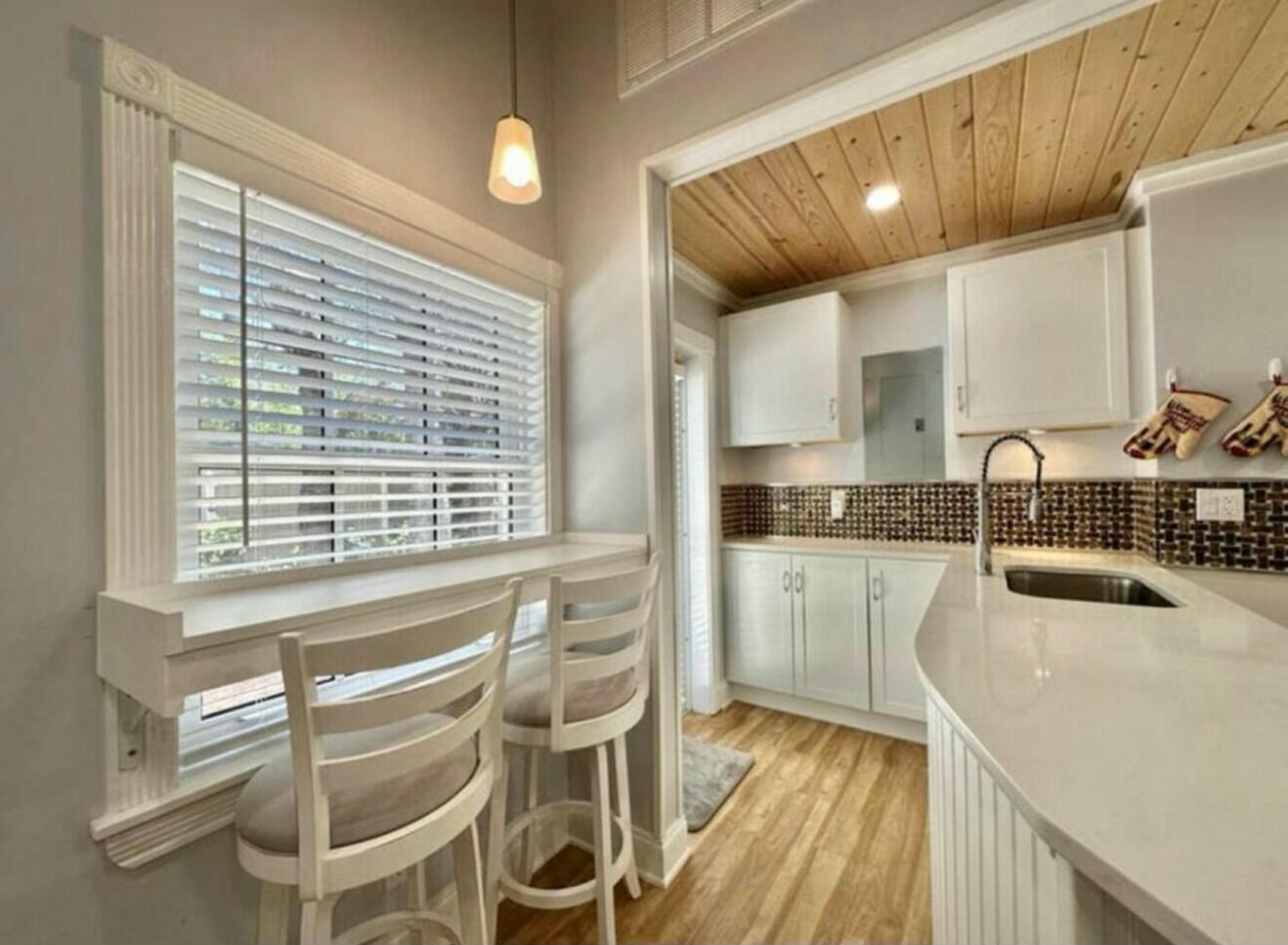 698 Forsyth Street, Unit 2 Boca Raton, FL 33487 - Photo 16 of 21 tempImageBw2Tg2