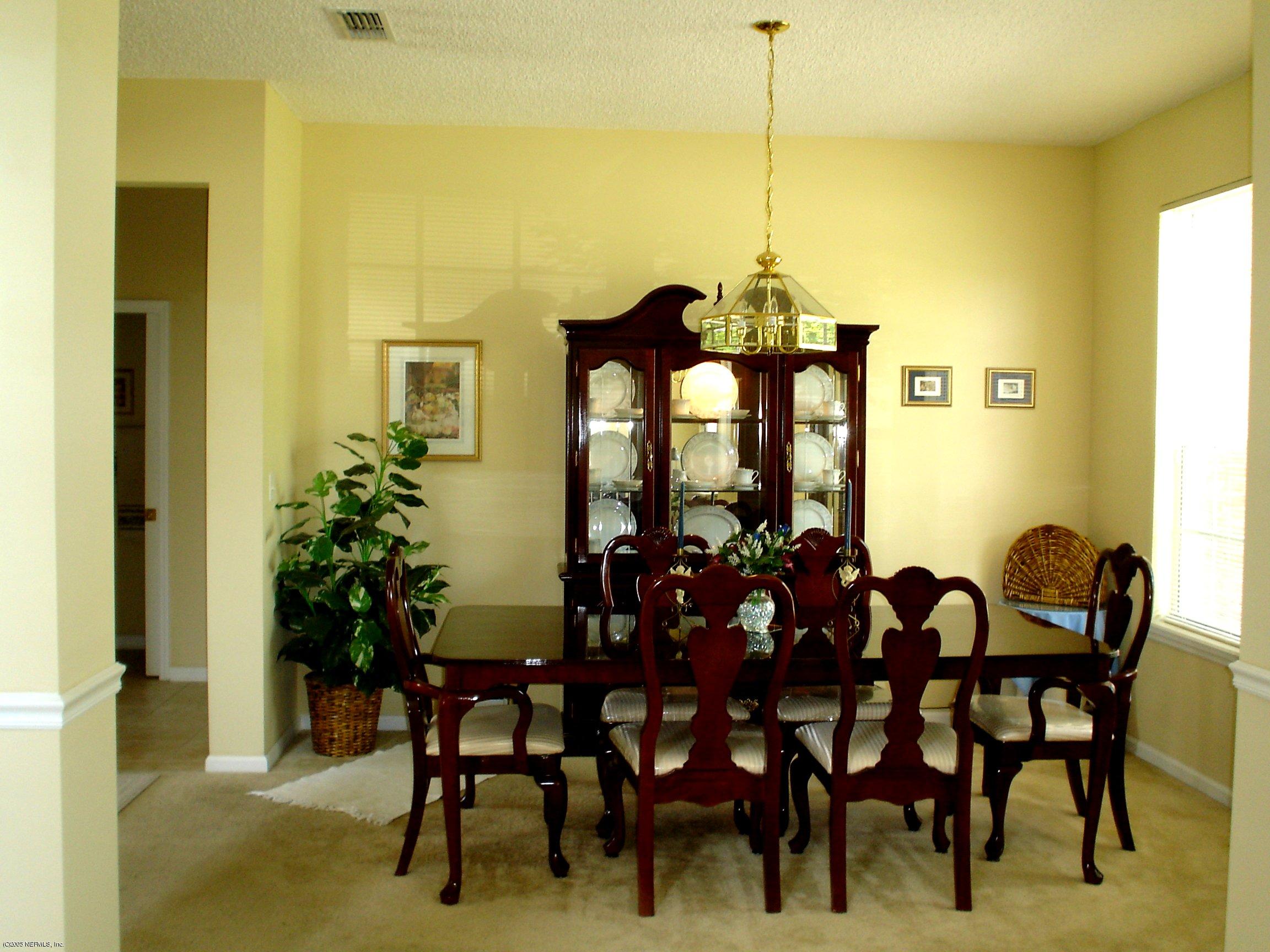 828 Pine Moss Road Jacksonville, FL 32218 - Photo 2 of 6 Dining Room