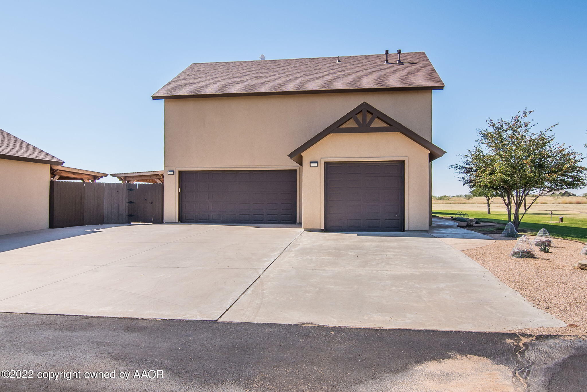 7600 East Lake View Road Amarillo, TX 79118 - Photo 39 of 47 Garage