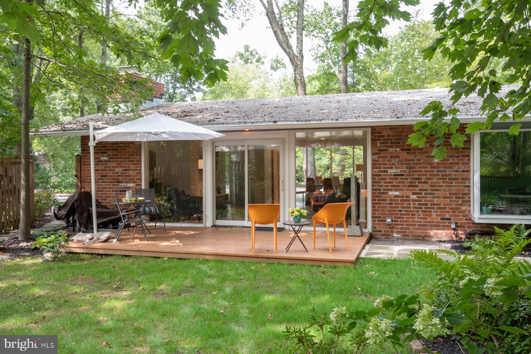 7615 Elba Road Alexandria, VA 22306 - Photo 36 of 52 Exterior View