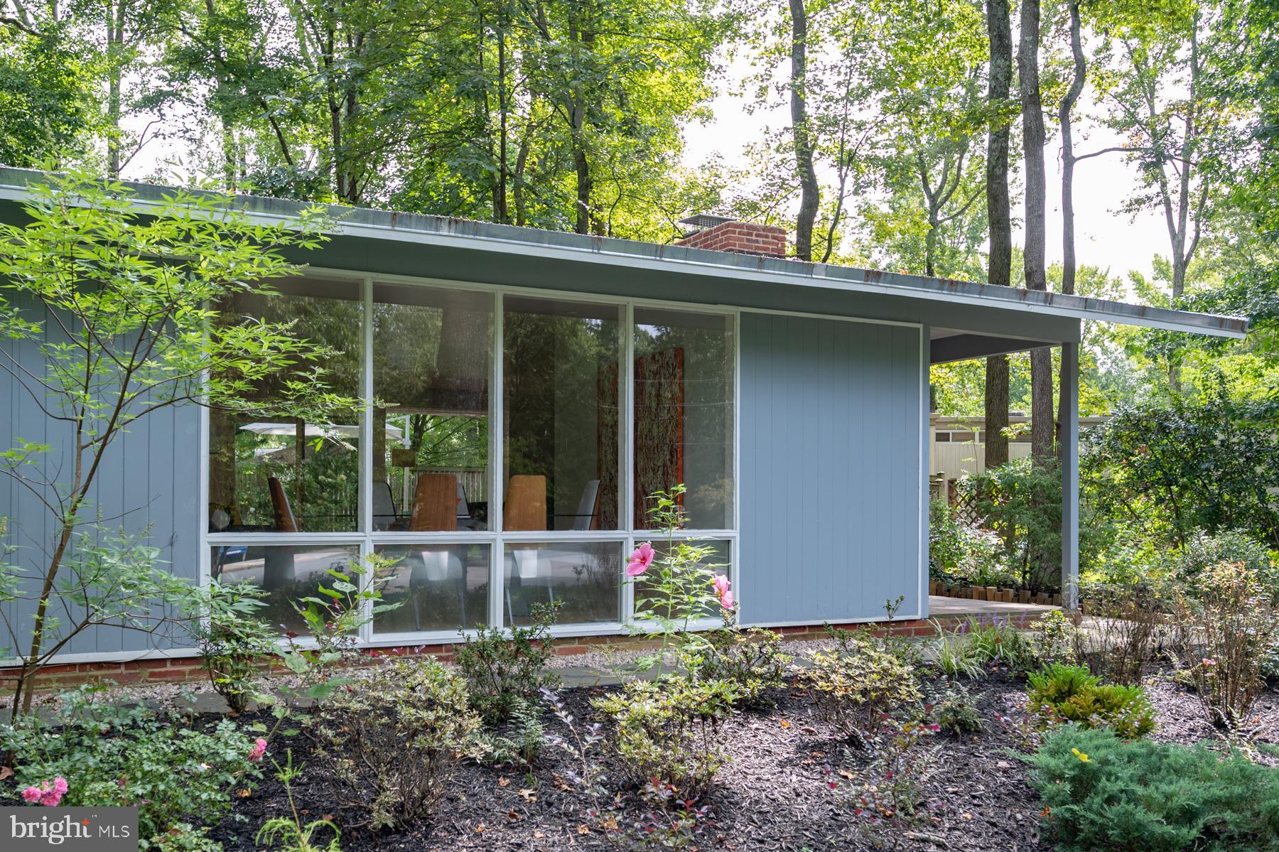 7615 Elba Road Alexandria, VA 22306 - Photo 46 of 52 Front view