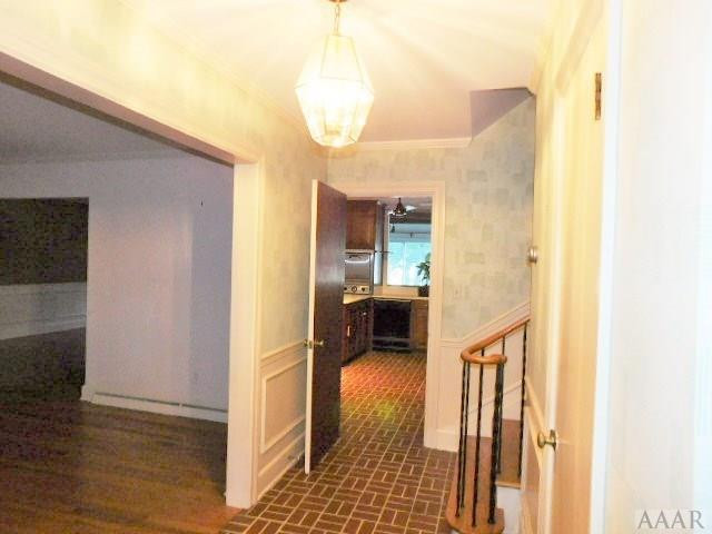1812 Rivershore Road Elizabeth City, NC 27909 - Photo 3 of 28 Foyer looking toward the kitchen