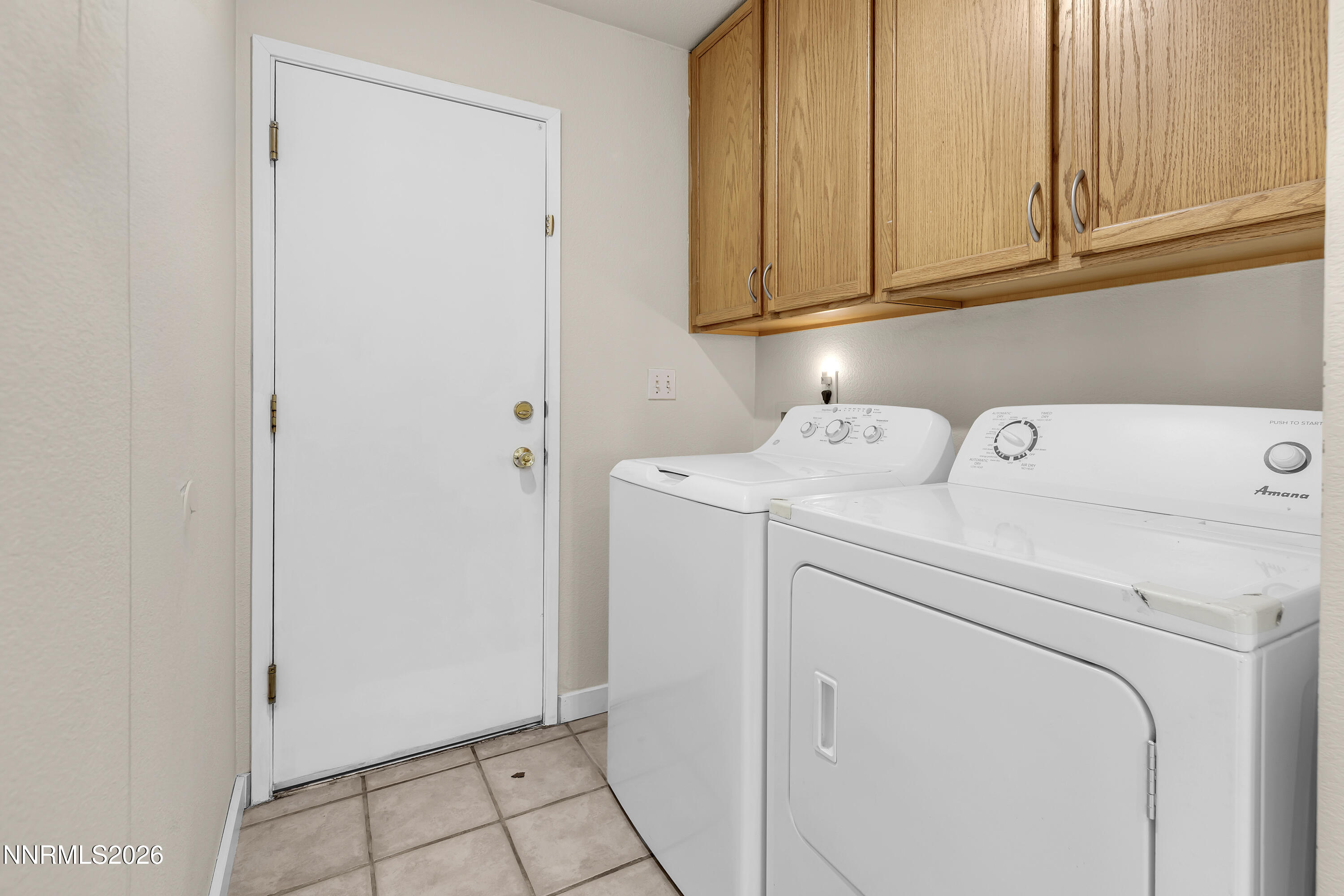 7951 Big River Drive Reno, NV 89506 - Photo 20 of 30 a utility room with dryer and washer