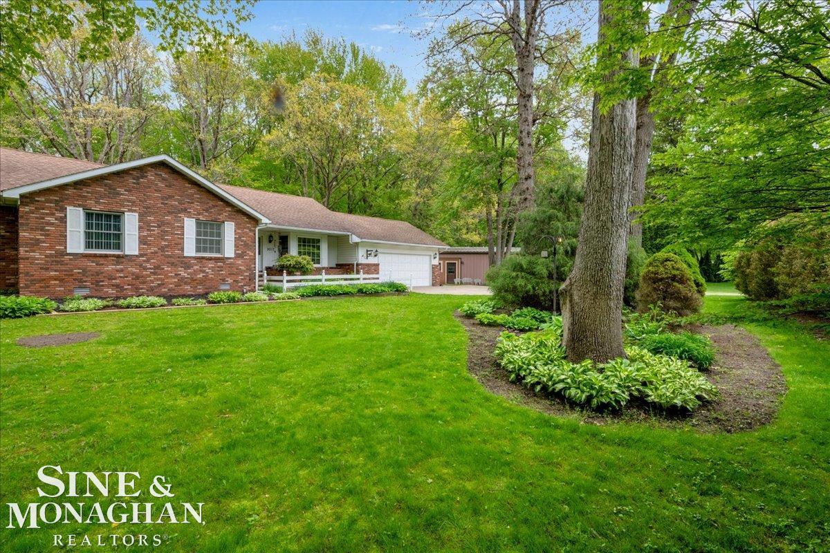 9017 Stone Road Algonac, MI 48001 - Photo 3 of 53