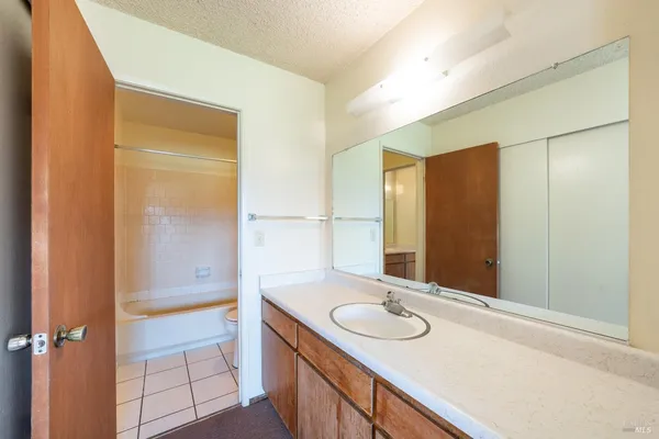 $3,495,000 | 960 Marlene Street, Ukiah, CA 95482