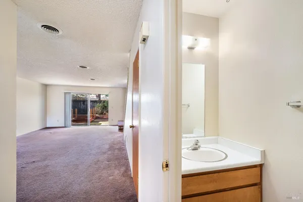 $3,495,000 | 960 Marlene Street, Ukiah, CA 95482