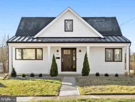 $3,900 | 92 Pennwood Drive, Trenton, NJ 08638