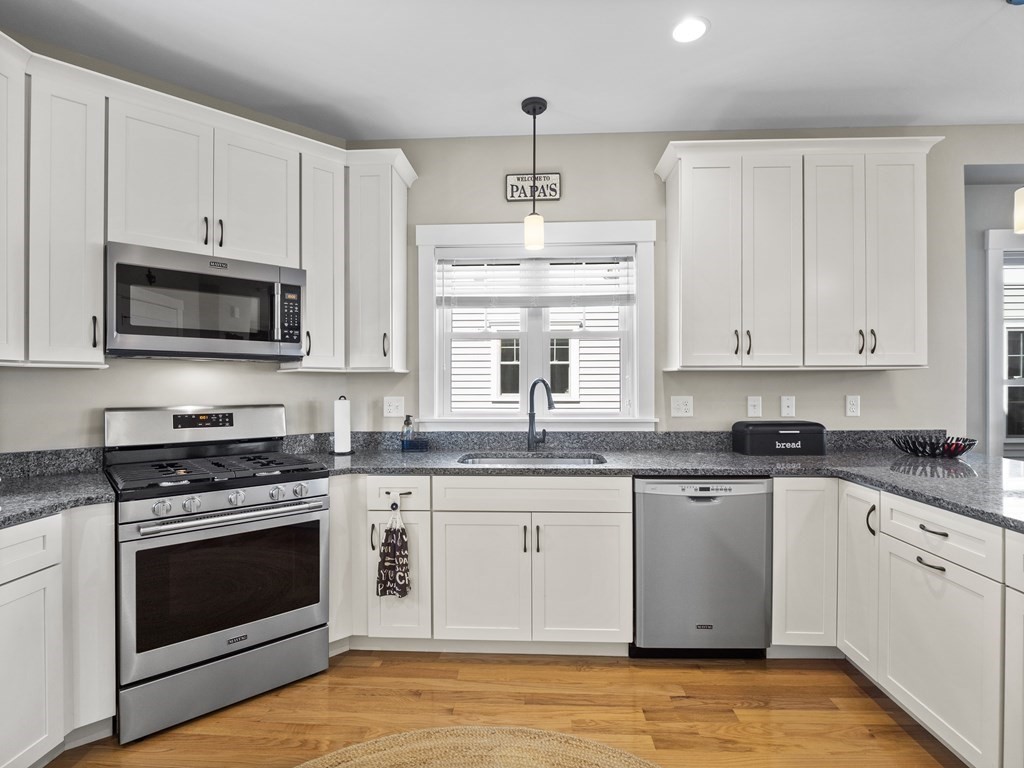 233 Beach Road, Unit C1 Salisbury, MA 01952 - Photo 6 of 40 Gallery Image 6