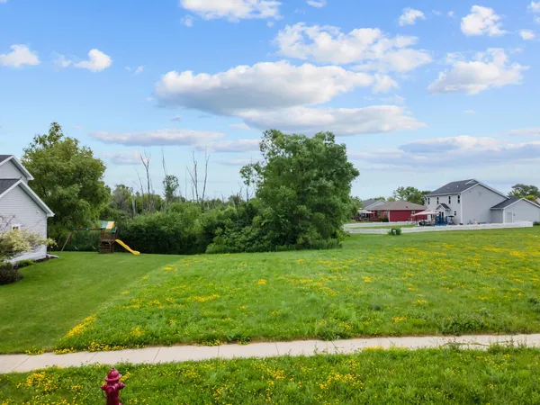 $99,900 | 455 Whispering Way, Johnson Creek, WI 53038
