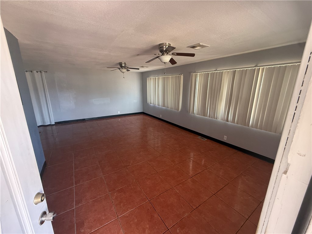 1605 Turquoise Road Bullhead City, AZ 86442 - Photo 9 of 30 Gallery Image 9
