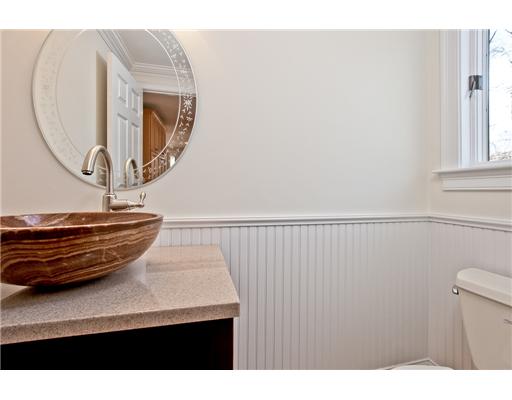 160 Winnapaug Road Westerly, RI 02891 - Photo 11 of 15 Bathroom.