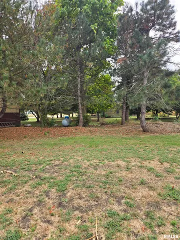 $215,000 | 6520 East 875th Street, Macomb, IL 61455