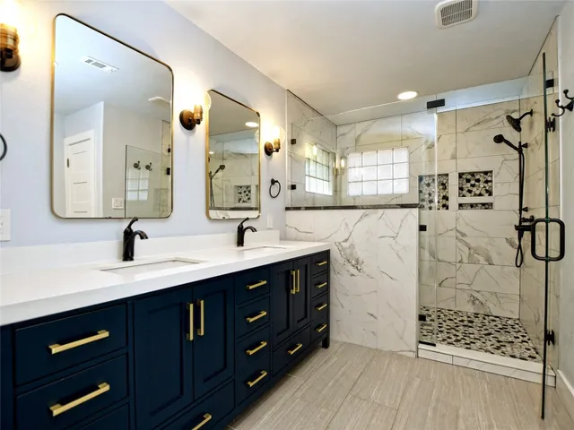 $749,000 | 2405 Bahama Road, Austin, TX 78733