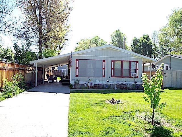 1386 West 3rd Street Weiser, ID 83672 - Photo 3 of 20
