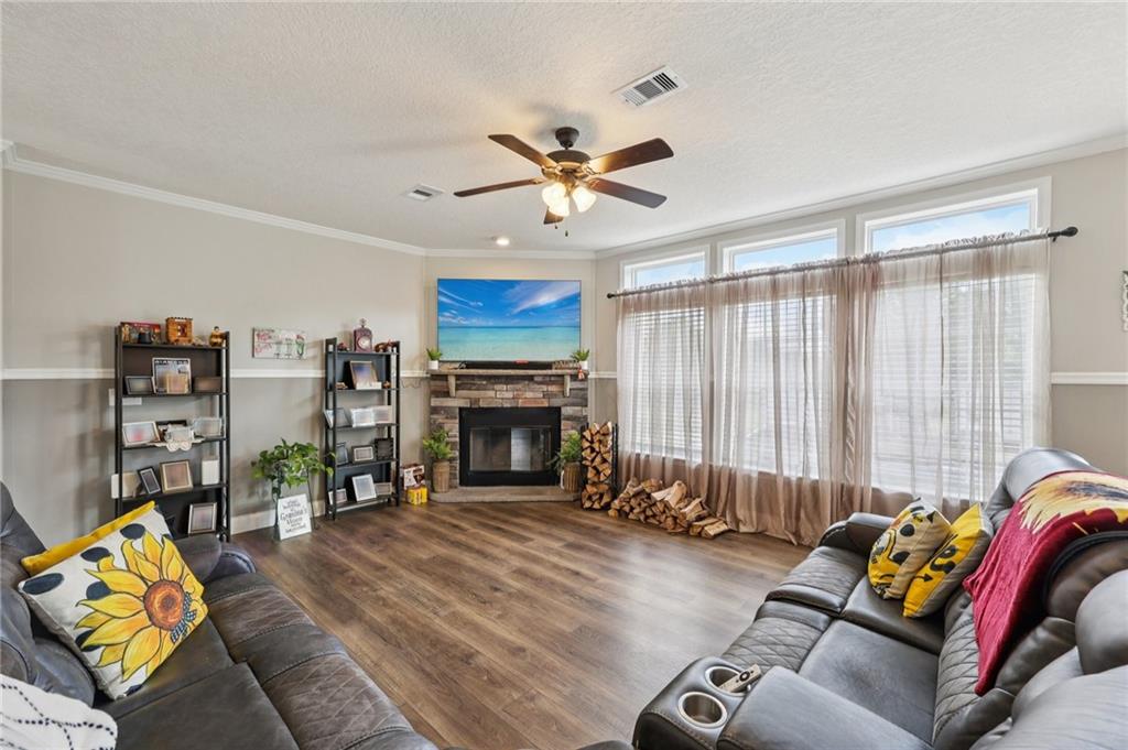 698 Smith Cemetery Road Winder, GA 30680 - Photo 4 of 39