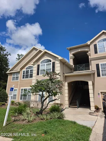 $1,525 | 13810 Sutton Park Drive North, Unit 1526, Jacksonville, FL 32224