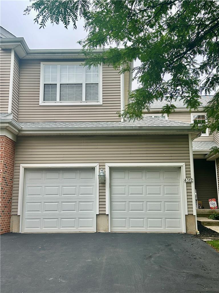 4312 Creek Road Allentown, PA 18104 - Photo 3 of 32