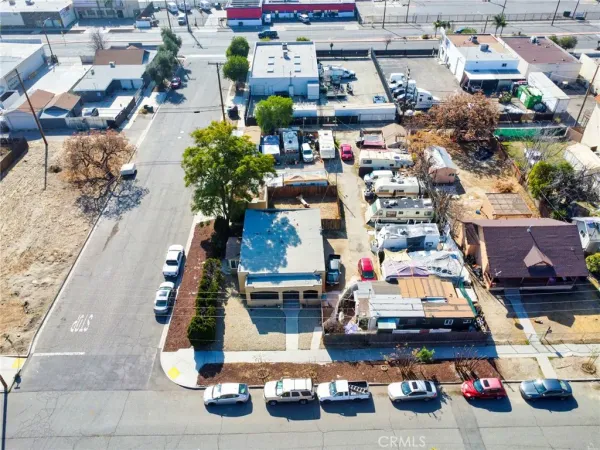an aerial view of a houses