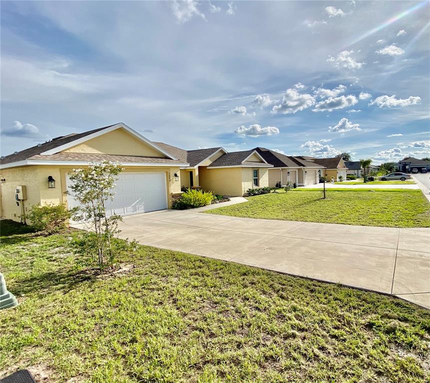 5082 Southwest 91st Place Ocala, FL 34476 - Photo 2 of 8