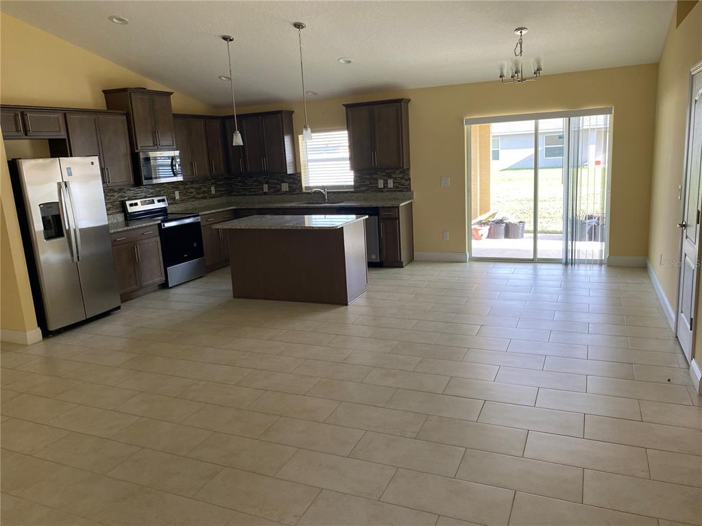 5082 Southwest 91st Place Ocala, FL 34476 - Photo 3 of 8