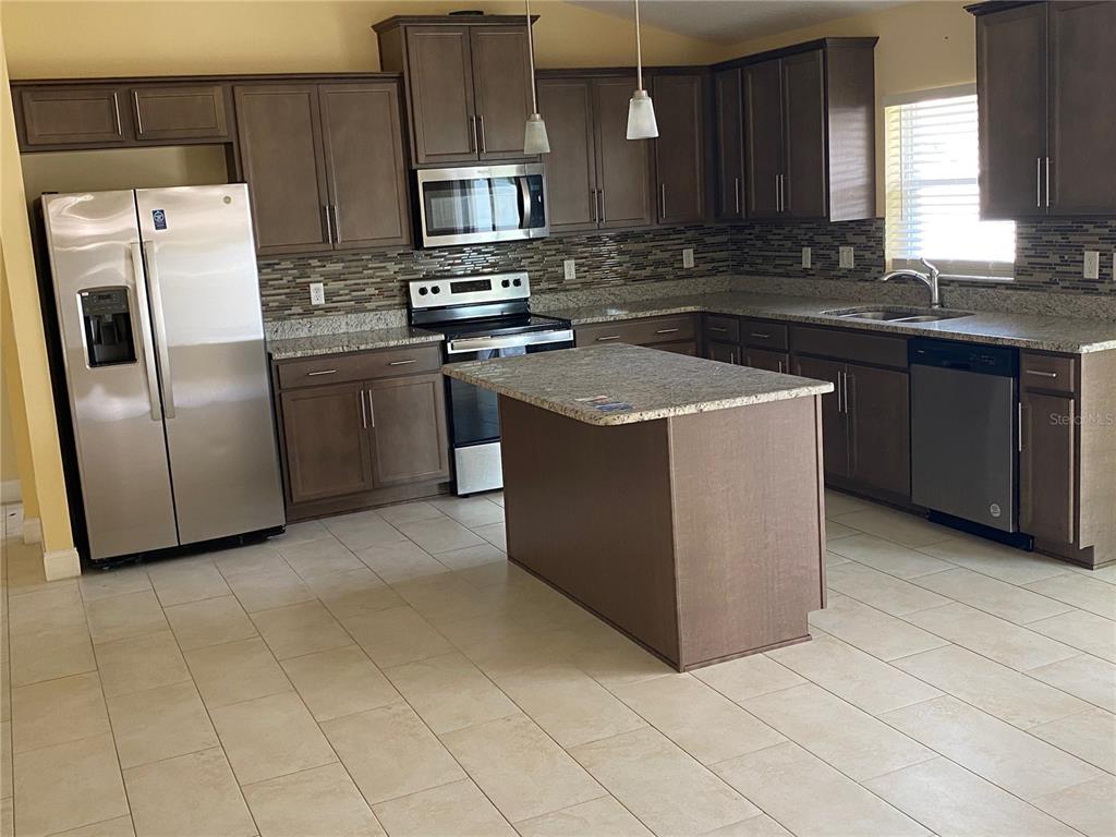 5082 Southwest 91st Place Ocala, FL 34476 - Photo 7 of 8