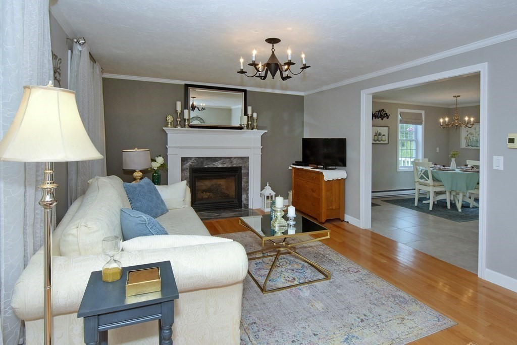 17 Wallace Road Sturbridge, MA 01566 - Photo 14 of 40