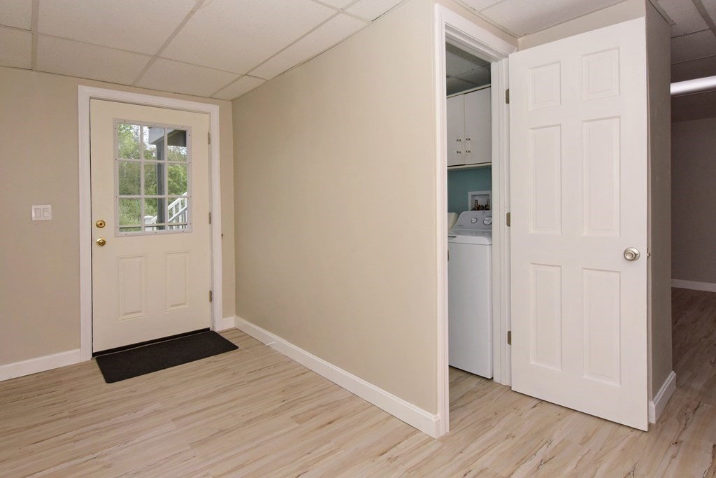 17 Wallace Road Sturbridge, MA 01566 - Photo 34 of 40