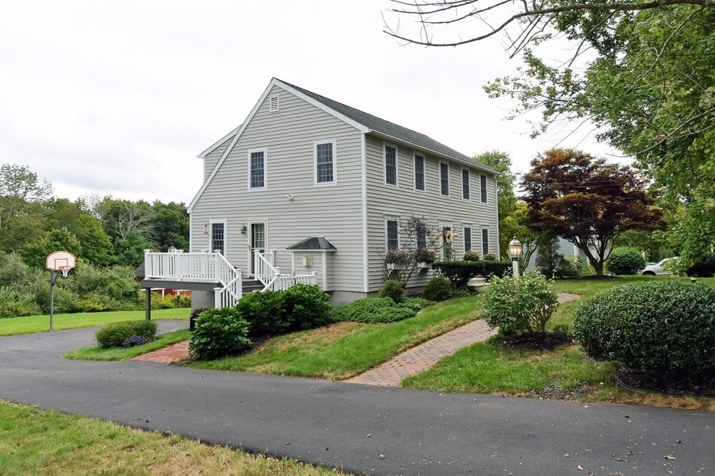 17 Wallace Road Sturbridge, MA 01566 - Photo 40 of 40