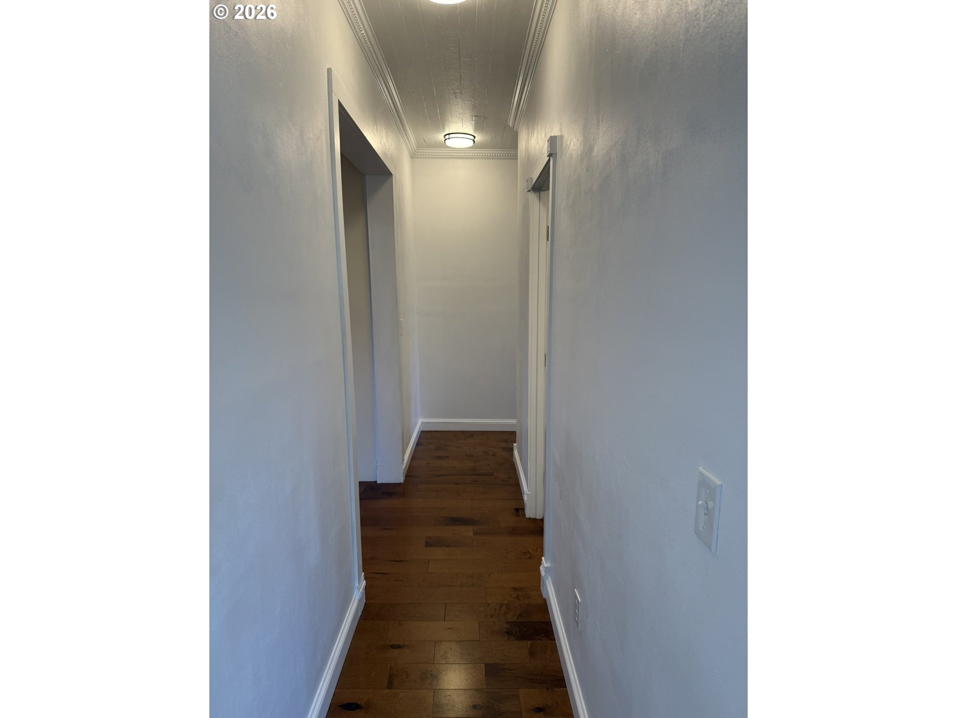 427 Date Street Drain, OR 97435 - Photo 28 of 47 Hallway