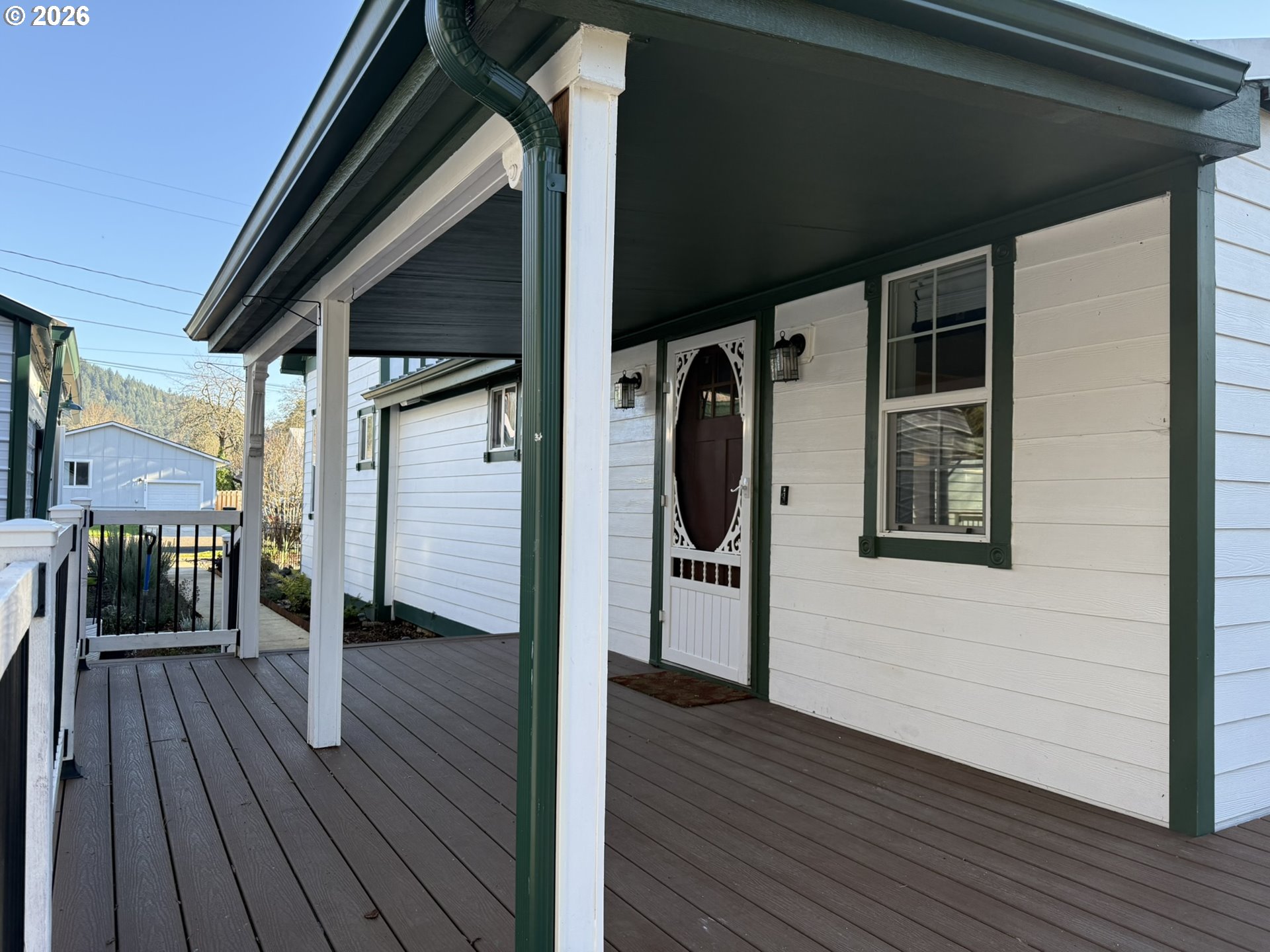 427 Date Street Drain, OR 97435 - Photo 10 of 47